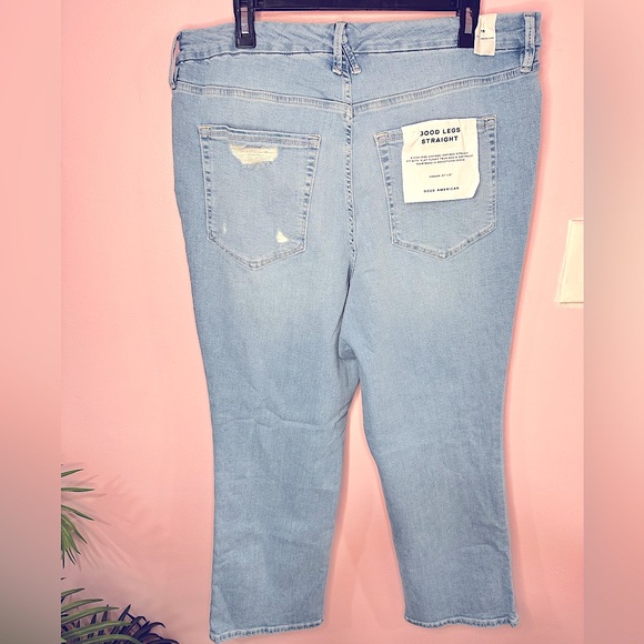 Good American Good Legs Straight Jeans - Picture 1 of 9